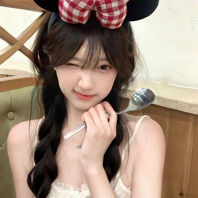 倾城女帝帅谋士