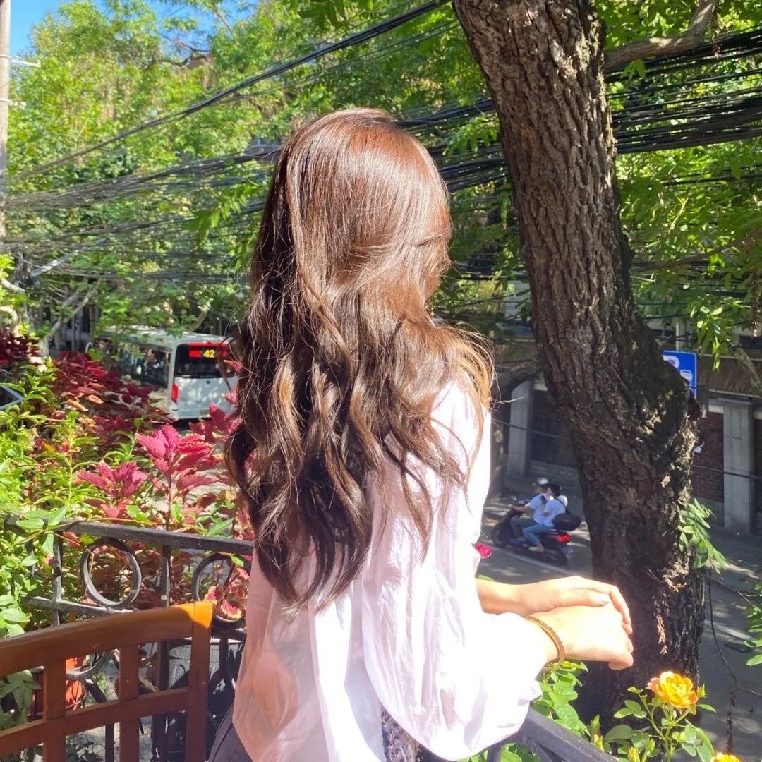 女摄青鬼游埠